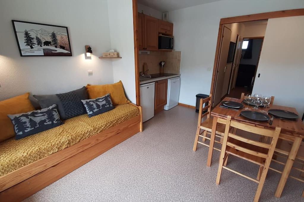 Superbe Appartement La Joue Du Loup Centre, 6 Personnes, Avec Parking Prive Saint-Étienne-en-Dévoluy Εξωτερικό φωτογραφία
